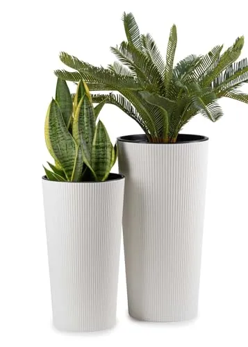 HowHomely 2X Blumentopf Gross mit Pflanzkübel Einsatz | Weiß Pflanzkübel Groß aus Kunststoff für Deko Wohnzimmer oder Garten | Set aus 2 Blumenübertopf (30xh57cm & 25xh46)