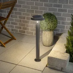 Solar Sockelleuchte Sophia 70 cm mit Bewegungsmelder - Flexibel anpassbare Lichtfarbe - Außenleuchten mit neuartiger CCT-Funktion, stufenlos einstellbare Lichtfarbe und drei Modi für optimale Beleuchtung im Garten oder Eingangsbereich.