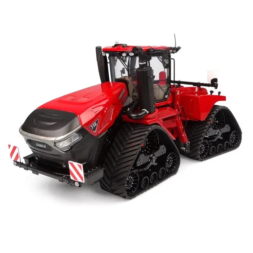 UNIVERSAL HOBBIES CASE IH Quadtrac 715, 1/32