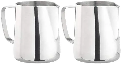 Cucina di Modena Messbecher: 2er-Set Edelstahl-Kännchen zum Aufschäumen, mit Mess-Skala, 580 ml (Sahnekannen, Milchschaumkännchen, Espresso)