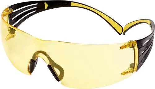 3M Peltor SecureFit 400 Schiessbrille Gelb - Hochwertige Schutzbrille für optimale Sicht und Sicherheit. Mit UV-Schutz und AntiFog-Beschichtung, ideal für den Schießsport und Outdoor-Aktivitäten.