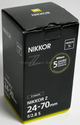 Nikon Nikkor Z 24-70 mm 1:2,8 S - Professionelles Standardzoomobjektiv - Objektive: Hohe Lichtstärke 1:2.8, ideal für kreative Fotografie mit Multi-Focusing System und staub- sowie feuchtigkeitsgeschützten Eigenschaften.