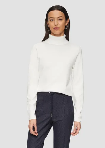 s.Oliver Strickpullover - Eleganter Damenpullover mit Rollkragen und Slim Fit, perfekt für stilvolle Looks in der kalten Jahreszeit.