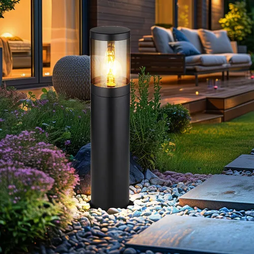 LED Sockelleuchte Außen Stehlampe Edelstahl, Spritzwasserfest - Moderne Außenleuchte aus Edelstahl mit rauchfarbenem Glas, spritzwasserfest und ideal für Gärten. Inkl. 7W LED-Leuchtmittel für warmweißes Licht und 806 Lumen.