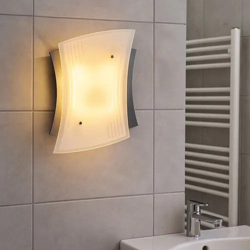 Moderne Wandlampe mit satiniertem Glas und Chrom-Finish - Elegante Wandleuchte für Wohnzimmer, Schlafzimmer und Flur. Mit warmweißem Licht und modernem Design sorgt sie für eine stilvolle Beleuchtung in jedem Raum.