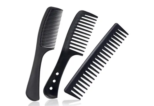 Kohlefaser Kamm Set für Männer und Frauen – 3 Stück breiter Lockenkamm - Praktisches Kamm Set für alle Haartypen. Hitzebeständig und langlebig, ideal für den täglichen Gebrauch. Antistatische Eigenschaften reduzieren Haarschäden und sorgen für ein angenehmes Styling.