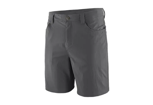 Patagonia - Quandary Shorts 10'' - Grau, Gr. 38 - Vielseitige Shorts aus recycelten Materialien für Wandern und Trekking. Die DWR-Imprägnierung sorgt für Wasserabweisung, während der Stretch für Bewegungsfreiheit sorgt. Jetzt entdecken im Bergfreunde.de Online-Shop!