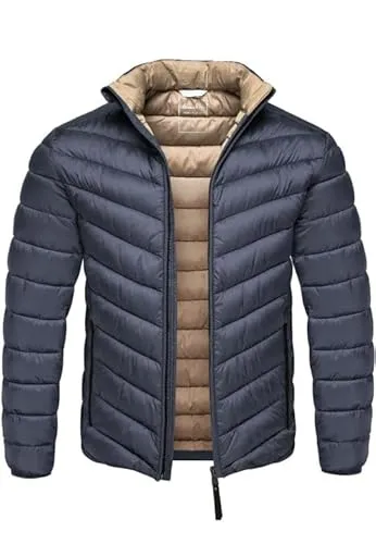 Amaci&Sons Herren gefütterte Steppjacke Navyblau XL - Moderne gefütterte Steppjacke für Herren von Amaci&Sons – ideal für die Übergangszeit. Leicht und wärmend, perfekt für Alltag und Freizeit. Strapazierfähiges Material sorgt für hohen Tragekomfort und vielseitige Kombinationsmöglichkeiten.