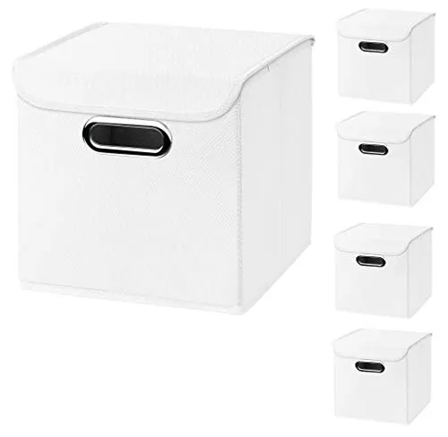 CM3 Faltbox 5 Stück in Weiß, 25 x 25 x 25 cm mit Deckel - Praktische Aufbewahrungsbox in kompakten 25 x 25 x 25 cm, ideal für effiziente Organisation in kleinen Räumen. Faltbar und mit sicherem Deckel schützt sie den Inhalt vor Staub und Feuchtigkeit – perfekt für Zuhause, Büro oder Kinderzimmer.
