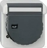 Gira Steckdose 044031 IP66, Aufputz, 1-fach, grau - Wasserfeste Steckdose für Feuchträume mit IP66-Schutz, ideal für Keller und Garage. Einfach zu montieren mit Bajonett-Verschluss und erhöhtem Berührungsschutz.