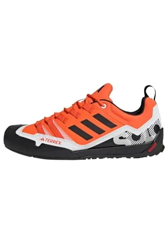 adidas Unisex Terrex Swift Solo 2.0 Wanderschuhe - Orange/Core Black/Crystal White, 46 2/3 EU - Wanderschuhe mit flachem Absatz und schnürbarem Design für optimalen Halt und Komfort auf jedem Terrain. Ideal für Abenteuer in der Natur.