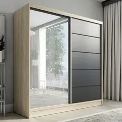 Schwebetürenschrank NERO 2 - 200 cm mit Spiegel - Moderner 2-türiger Schwebetürenschrank in Braun/Schwarz, ausgestattet mit hochwertigem Aluminium-Schiebetürsystem für müheloses Öffnen und Schließen. Ideal für stilvolle und praktische Aufbewahrung.