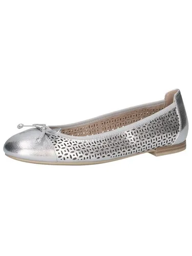 CAPRICE Damen Ballerinas aus Leder mit Lochmuster, Silber (Silver Metal.) - Hausschuhe mit innovativem MemorySchaumstoff für ergonomischen Komfort und optimale Passform, ideal für den ganzen Tag.