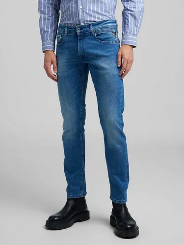 Replay Herren Jeans Grover Straight-Fit mit Comfort Stretch - Jeans in Medium Blue mit Stretch-Anteil für optimalen Tragekomfort. Ideal für lässige Outfits, perfekt kombinierbar mit casual Oberteilen.