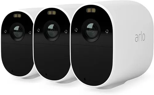 Arlo Essential Spotlight 3 Kameras WLAN Überwachungskamera - Kabellose 1080p Überwachungskamera für außen mit Farbnachtsicht, Bewegungserkennung und 2-Wege Audio. Einfache WLAN-Verbindung ohne Hub, ideal für Sicherheit rund um die Uhr.