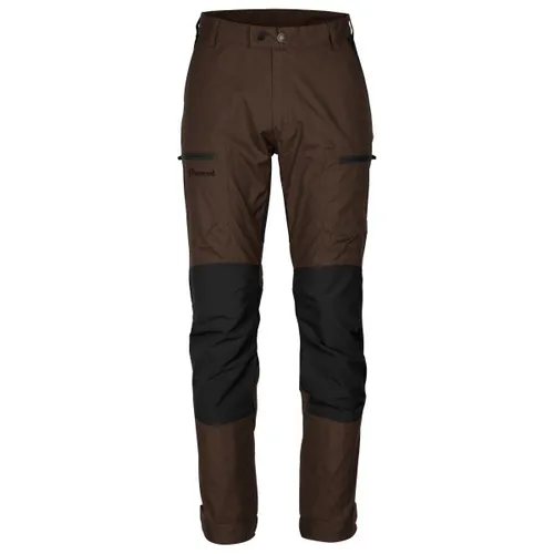 Pinewood Outdoorhose Caribou TC - Robuste Herren Outdoorhose aus atmungsaktivem TC-Lite Material, ideal für Jäger. Mit 4-Wege-Stretch, Ventilations-Reißverschlüssen und Bionic Finish® Eco-Imprägnierung für optimalen Komfort und Schutz.