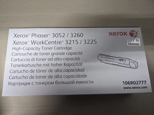 Xerox Toner 106R02775 schwarz, 1500 Seiten - Toner für Phaser 3052, 3252, 3260 und WorkCentre 3215, 3225-Serie, sorgt für gestochen scharfe Ausdrucke mit einer Kapazität von 1500 Seiten.