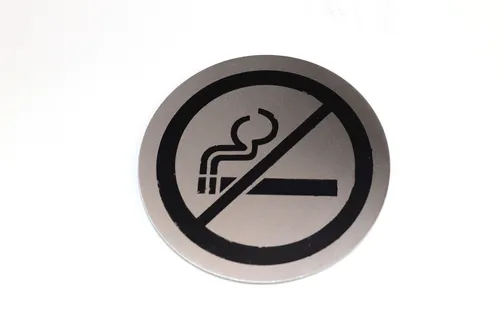 Rauchverbotsschild Rauchen Verboten Edelstahl selbstklebend Ø 7cm Schild NEU OVP