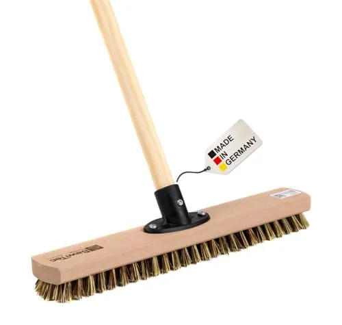 BawiTec Großraumschrubber Schrubber 40cm Breit mit Stiel 140cm Lang Bodenschrubber/Scheuerbürste mit Holzstiel Harte Borsten (UnionMix-Naturborsten) mit Kunststoff-Stielhalter,verschraubt