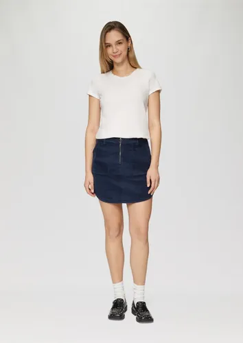 QS Minirock Kurzer Cordrock mit Reißverschluss - Röcke - Trendiger Cordrock mit Reißverschluss und aufgesetzten Taschen, ideal für lässige Outfits und vielseitige Anlässe.