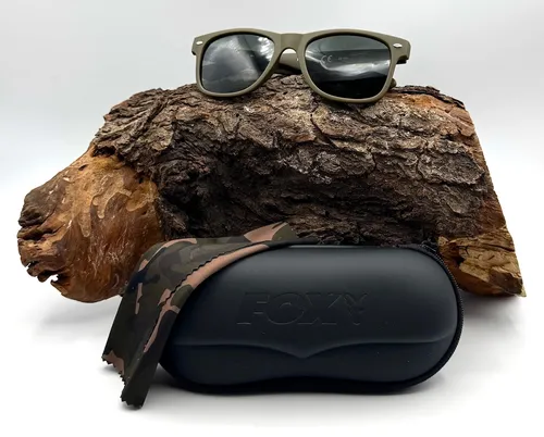 Fox Avius Trans Khaki - Polarisationsbrille für Karpfenangler - Sonstiges Angelzubehör mit polarisierenden, kratzfesten TAC-Gläsern und UV400 Schutz, ideal zur Reduzierung von Oberflächenspiegelungen beim Angeln. Lieferung inklusive Schutzhardcase und Mikrofasertuch.