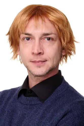 Herren Männer Perücke Wig kurz voluminös gescheitelt blond erdbeerblond GFW1843