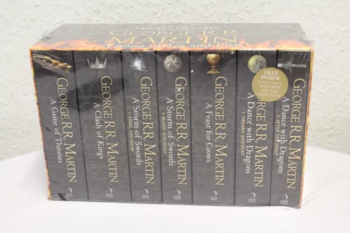 A Game of Thrones: The Story Continues Box-Set