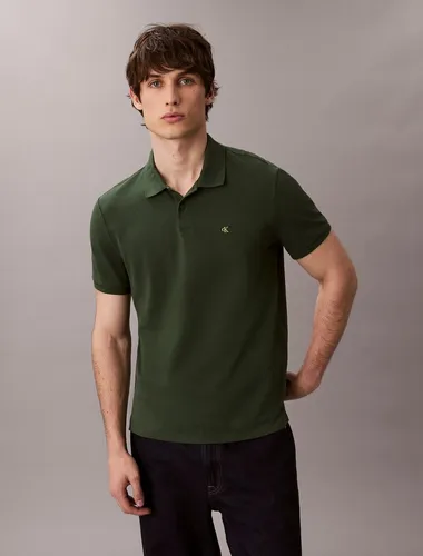 Calvin Klein Jeans Poloshirt SS CASUAL PIQUE CLASSIC POLO – Grün XXL (54) - Klassisches Poloshirt aus 100% Baumwolle, ideal für den Alltag. Bequem und in modischer Farbe, perfekt für entspannte Anlässe.
