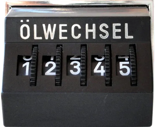 HR Autocomfort Mechanischer Kilometerzähler - Reiben & Küchenreiben, präziser Ölwechsel-Kilometerzähler mit Rändelrädchen für einfache Handhabung und hohe Genauigkeit.