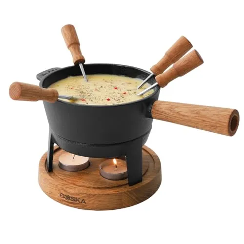 Boska Fondue Set Pro S - Stilvolles Käsefondue für 2 bis 4 Personen - Fondues mit 700 ml Fassungsvermögen für 350 g geschmolzenen Käse, geeignet für alle Herdarten. Robust und elegant aus Gusseisen und Eichenholz, ideal als Geschenk.