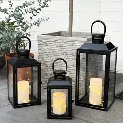 3er Gartenlaternen Set - Metall Windlicht Schwarz H24/33/41cm - Hochwertiges 3er Set Gartenlaternen aus pulverbeschichtetem Metall, ideal für stimmungsvolle Beleuchtung und kreative Lichtarrangements im Außenbereich.