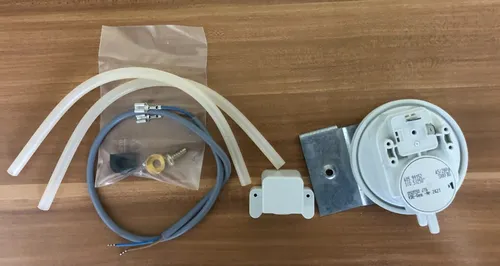 Vaillant Druckwächter 050518 - Zuverlässige Drucküberwachung - Thermostate - Der Vaillant Druckwächter 050518 sorgt für optimale Sicherheit und Effizienz in Ihrer Heizungsanlage.