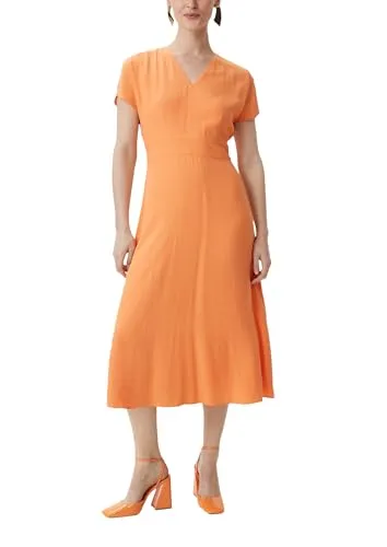 comma Midi Kleid aus Satin - Freizeitkleider für Damen, edles Satin-Material mit Cut Out und Knopf im Nacken für einen eleganten Look.