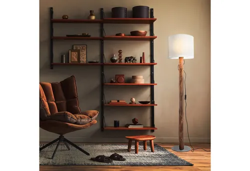 Xxxl Stehleuchte Norin, Braun, Natur - Elegante Stehleuchte mit Schnurschalter, 139 cm hoch, aus Eukalyptusholz und Textil – ideal für stilvolle Innenbeleuchtung.