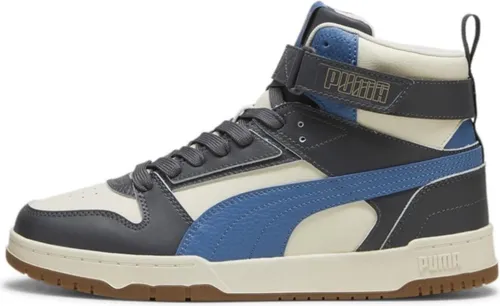 PUMA RBD Game 385839 Unisex Sneaker - Sneaker für Basketball- und Popkultur-Fans, mit weichem Tumble-Leder und praktischen Klettverschluss für einfachen Zugang. Die SoftFoam+ Einlegesohle sorgt für optimalen Komfort bei jedem Schritt.