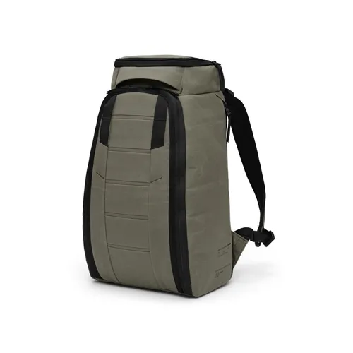 Db Hugger 20L Rucksack graugrün - Handgepäck mit 20L Volumen, aus robustem Polyester und ideal für Reisen oder den Alltag.