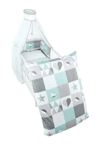 roba Kinderbettgarnitur 'Happy Patch' - 4-tlg Bettwäsche, Nest & Himmel - Bettdecken für Babybetten, 4-teiliges Set mit buntem Design und kuscheligem Nest für süße Träume und ein gemütliches Schlafumfeld.
