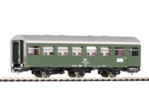 PIKO H0 53020 Reko-Wagen 2.Klasse Bage DR IV - Modelleisenbahn: Hochwertiger Rekowagen für realistische Zugkompositionen, ideal zur Modernisierung Ihrer Sammlung und für den Einsatz auf Hauptbahnen.