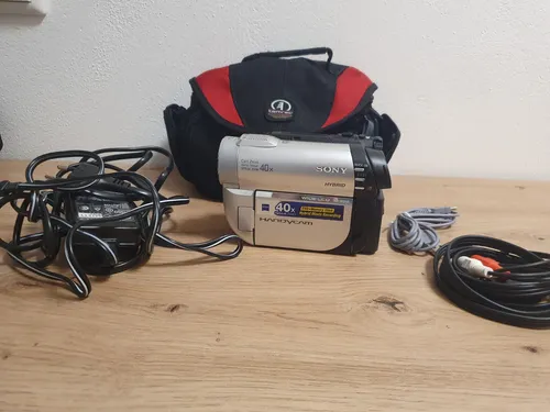 Original Sony DCR-DVD110E Camcorder Hybrid Handycam Digital Videokamera Kamera