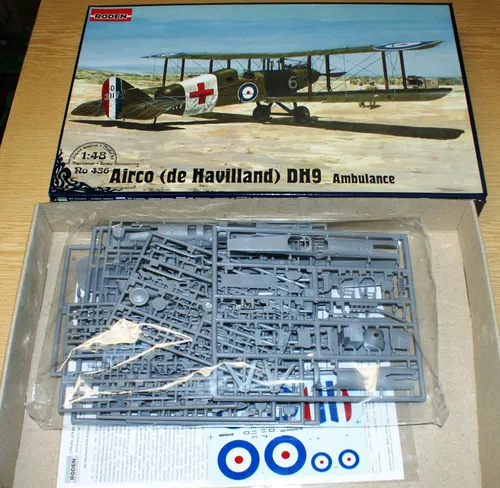 Produktbild De Havilland D.H.9 Ambulance von Roden 1/48