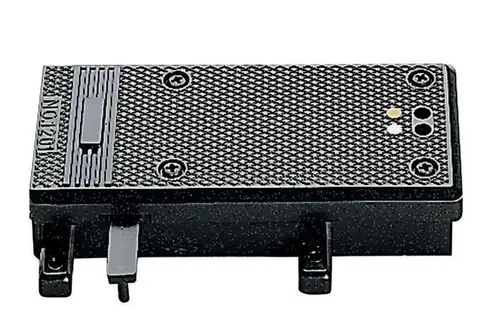 LGB 12010 Spur G - Weichenantrieb NEU und OVP - Gleismaterial für Spur G, hochwertiger Weichenantrieb aus Messing und Kunststoff, ideal für präzise Steuerung Ihrer Modelleisenbahn.