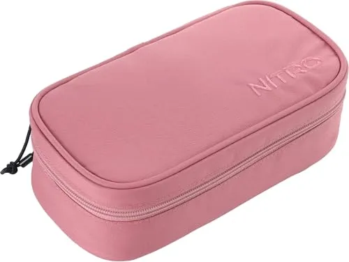 Nitro Pencil Case XL mit Geodreieck & Stundenplan - Schultaschen-Set, robustes und langlebiges Federmäppchen mit praktischem Geodreieck-Fach und zusätzlichem Stundenplan für optimale Organisation im Schulalltag.