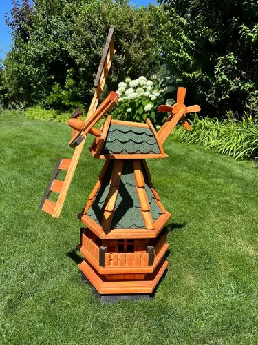 DSH DEKO SHOP HANNUSCH Gartenfigur Windmühle norddeutscher Art – 80 cm in Grün - Charmante Gartenfigur in norddeutscher Bauweise, ideal zur Verschönerung Ihres Gartens. Aus robustem Material und mit Solarbeleuchtung für stimmungsvolle Akzente.