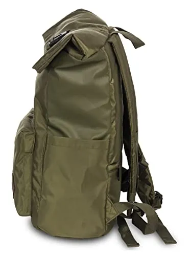 Bench. Rucksack mit Laptopfach Olive Green - Stylischer Daypack aus strapazierfähigem Nylon mit gepolstertem Laptopfach und viel Stauraum, ideal für Schule, Uni oder Freizeit.