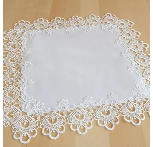 matches21 HOME & HOBBY Tischdecke Tischdecke INES Spitzenbordüre Vintage weiß Polyester 60 x 60 cm (1-tlg), Pflegeleicht & waschbar bei 30 °C