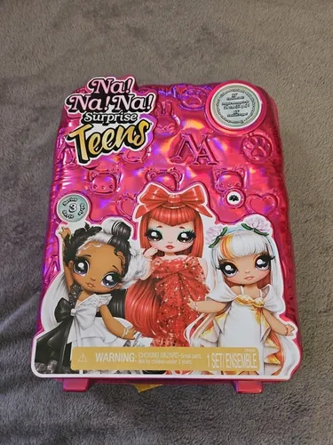 Na!Na! Na! Suprise Teens Modepuppe NEU/OVP