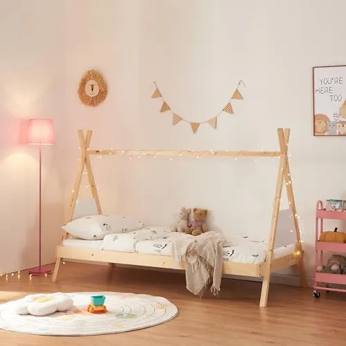 Kinderbett Tipi-Bett 'Siikajoki' 90x200cm aus Kiefernholz - Kinderbetten in zauberhafter Tipioptik, ideal für kleine Abenteurer und leicht mit Girlanden zu dekorieren. Einfacher Aufbau und bis 100 kg belastbar für langanhaltenden Spaß!