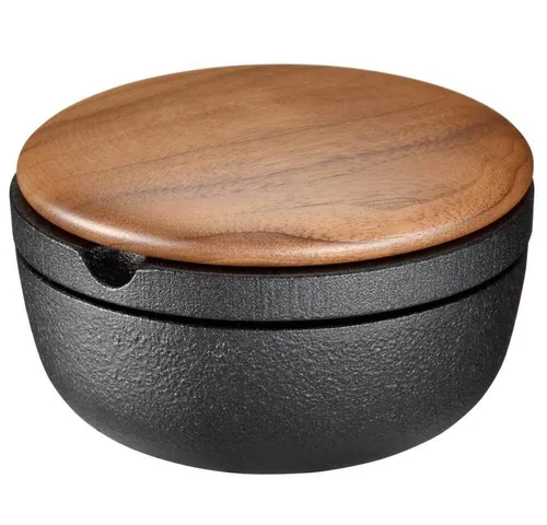 SKEPPSHULT Pfeffermühle, Schwarz/Braun, 9,5 cm - Küchenhelfer mit Gusseisen und Nussbaum-Deckel, ideal für frisch gemahlenen Pfeffer und ein stilvolles Küchendesign.