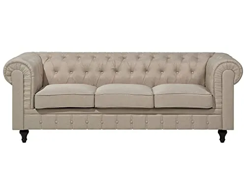 Beliani Großes 3er Sofa im Chesterfield-Stil - Elegantes beiges Polstersofa mit bequemer Sitzfläche und abgerundeten Armlehnen für höchsten Komfort. Ideal für stilvolle Wohnräume. Selbstmontage mit einfacher Anleitung.