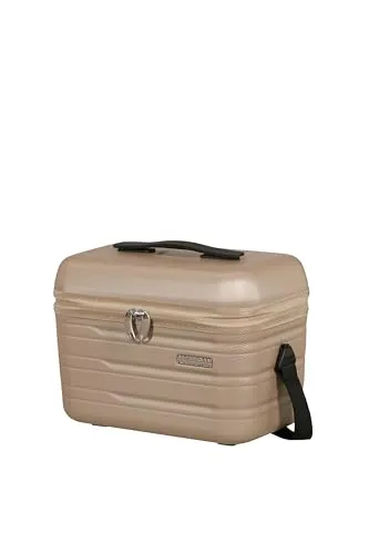 American Tourister Flashline Kosmetiktasche Ivory Gold Taupe - Kulturtasche mit 36 x 21.5 x 27 cm, elastischen Schlaufen für Pinsel und praktischem Smart Sleeve zur Befestigung am Gepäck. Perfekt für längere Reisen und mit abnehmbarem Schulterriemen ausgestattet.